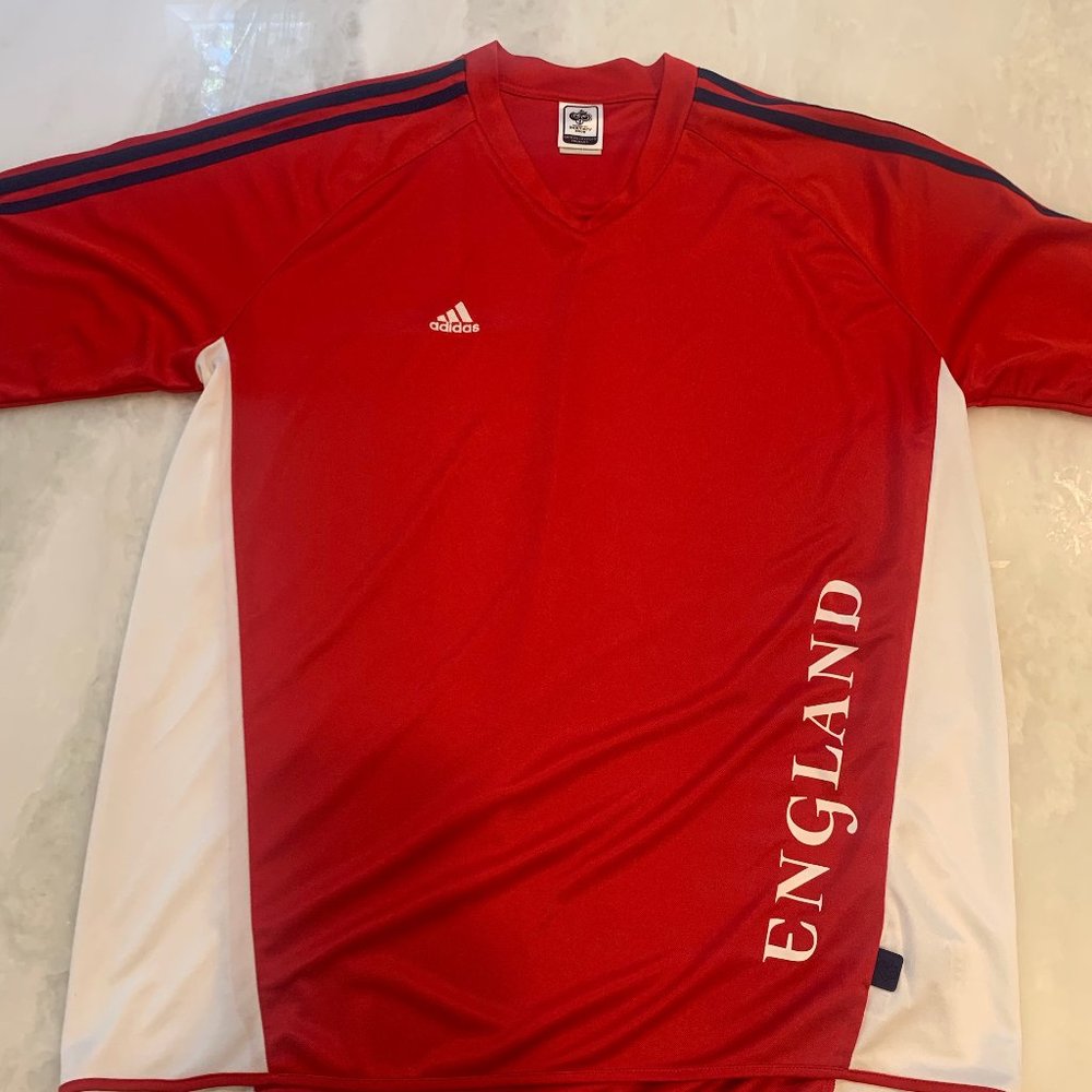 England Mens Soccer Shirt Large